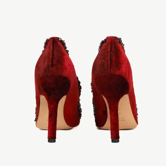 Gucci by Tom Ford S/S 1999 Burgundy Velvet Onyx Embellished Pumps - Picture 3 of 10
